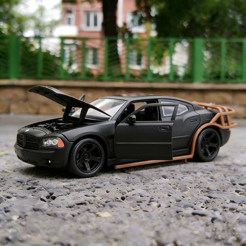 1:24 2006 Dodge Charger Alloy  - đánh giá và giá Model Kit Dodge Charger