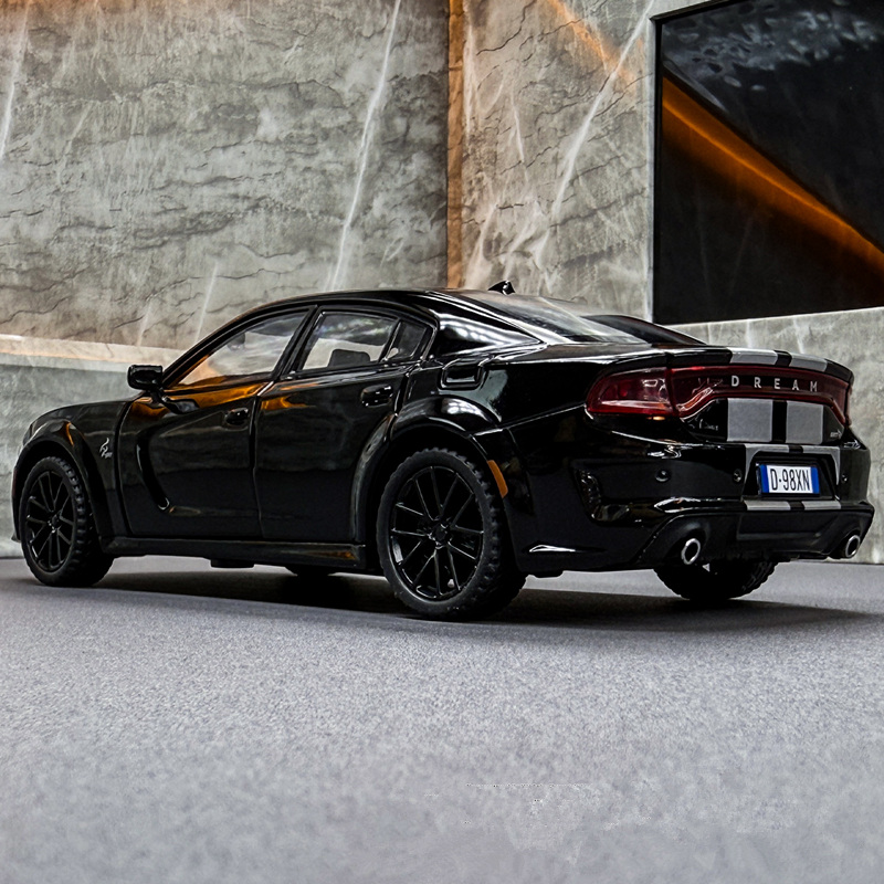 1:32 DODGE Charger SRT Hellcat - đánh giá và giá Model Kit Dodge Charger