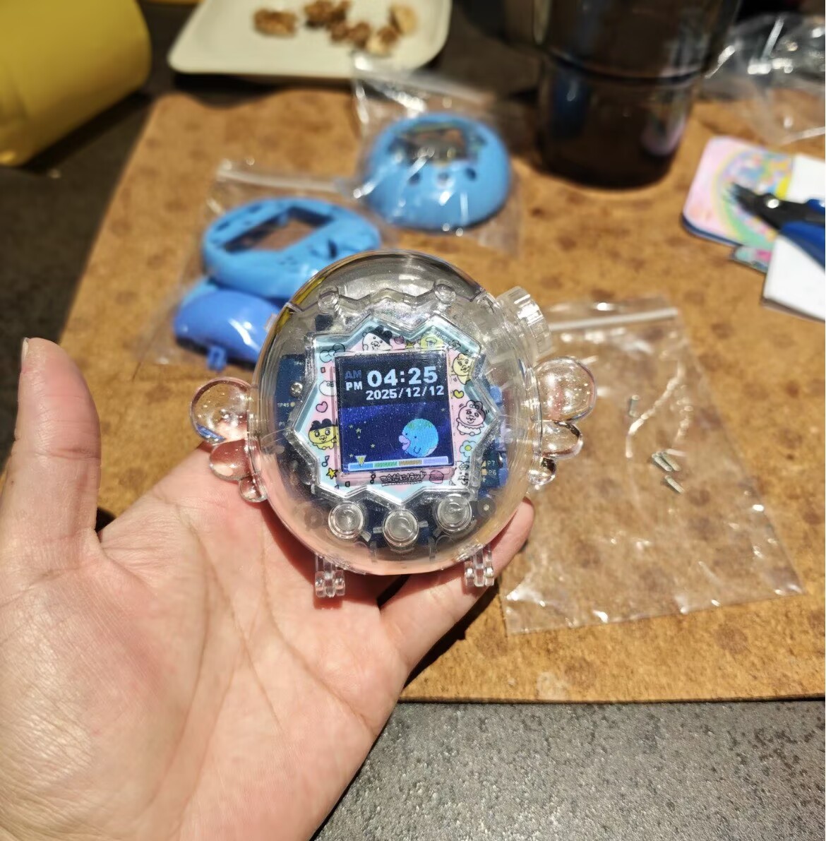 Fantasy Wing Styled Case For T - đánh giá và giá Bandai Model Tamagotchi