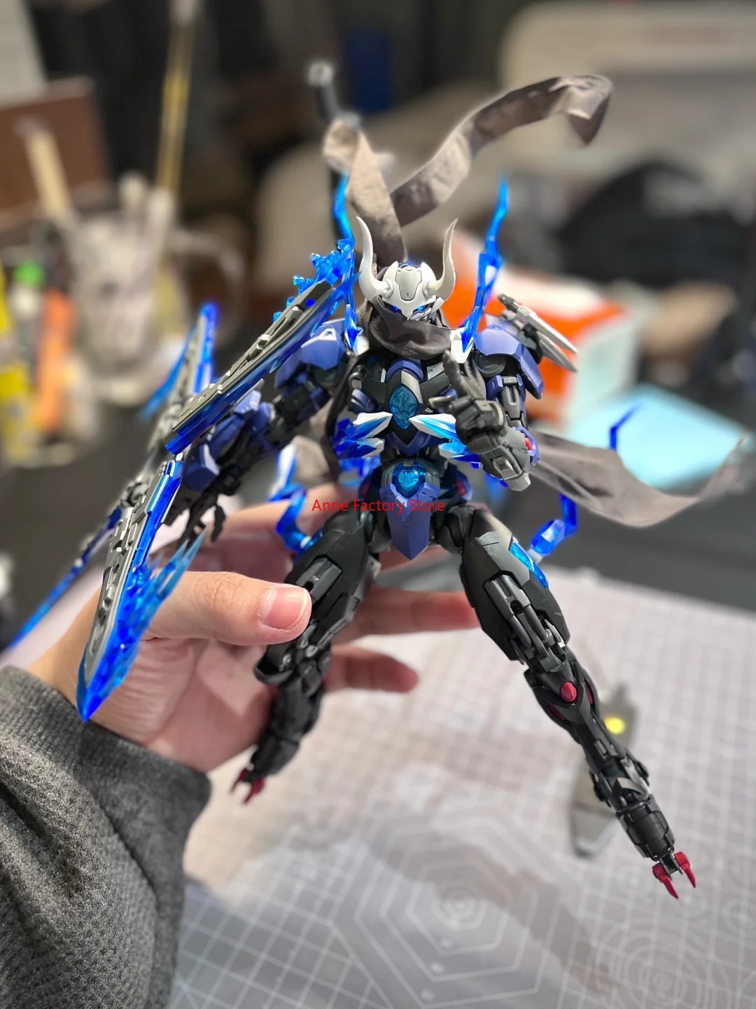 HEMOXIAN MG 1/100 Scale Lone S - đánh giá và giá Model Kit Lone Shadow