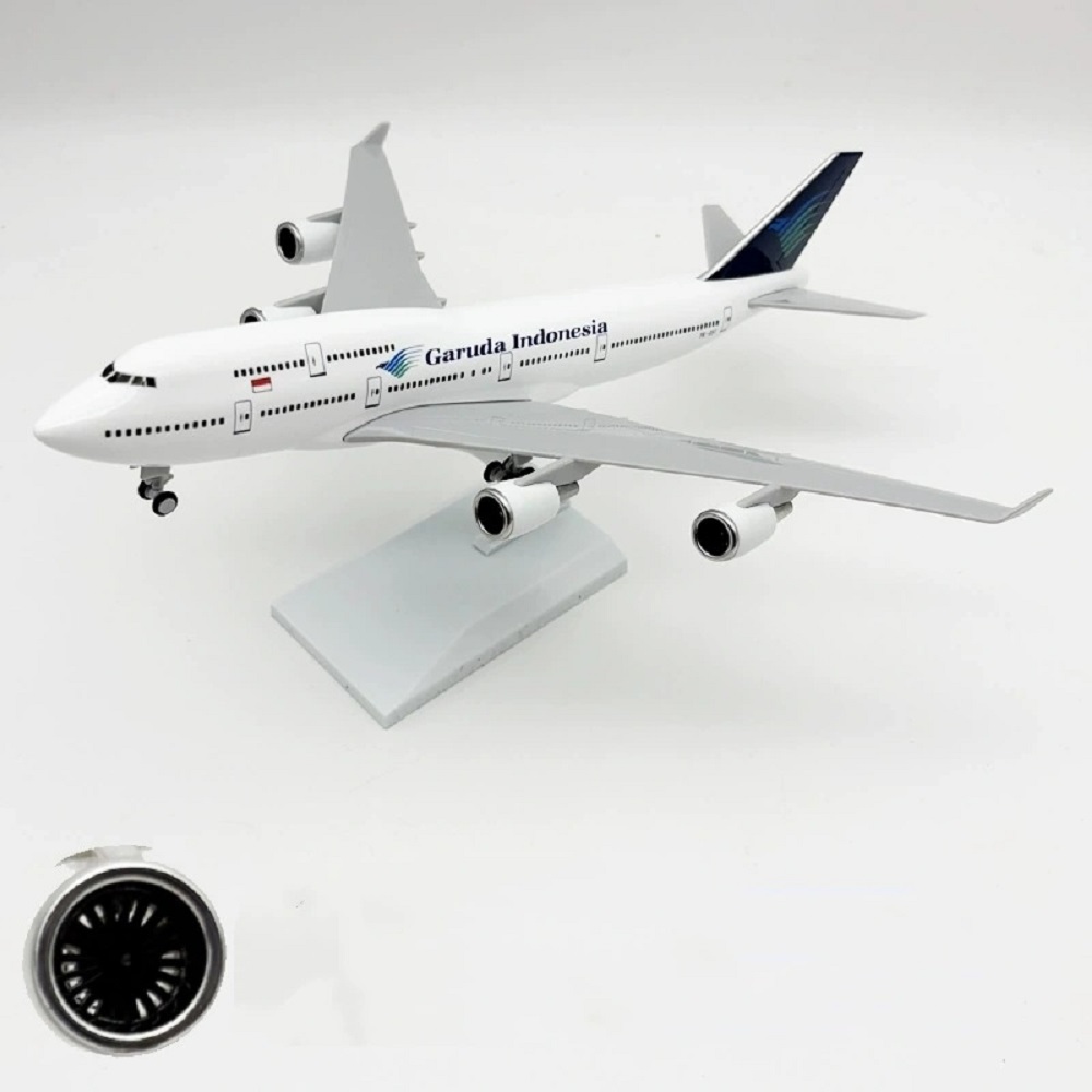 1/240 scale Garuda Indonesia B - đánh giá và giá Model Kit Indonesia
